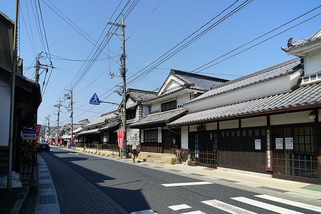 1200px-160320_Yakage-juku_Yakage_Okayama_pref_Japan05n.jpg