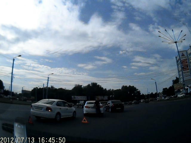 16450011.AVI_snapshot_00.33_[2012.07.13_21.48.14].jpg